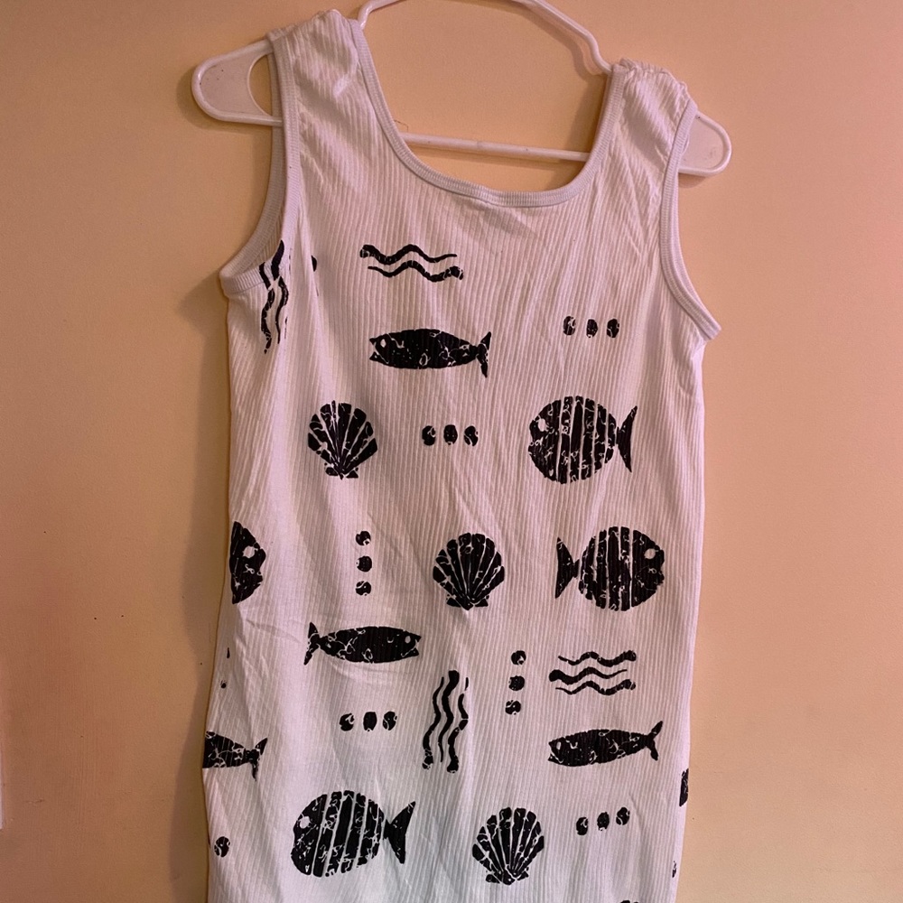 White and Black Fish Dress - Picture 2 of 3